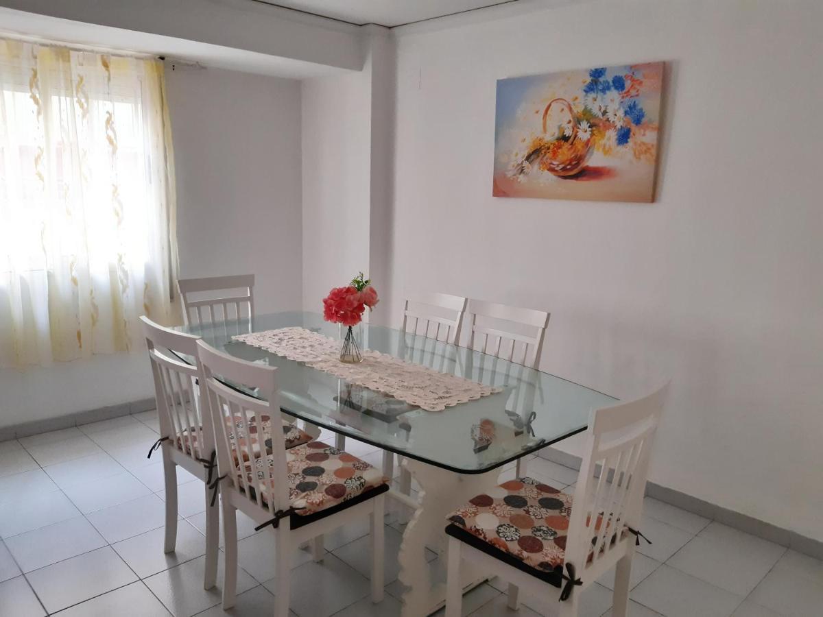 La Rose Daire Gandía Dış mekan fotoğraf
